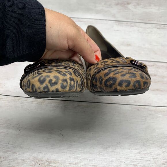 Sofft Womens Leopard Animal Print Closed Toe Dress Shoe Size 10M Heel - Picture 5 of 11